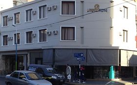 Lorenzo Suites Hotel